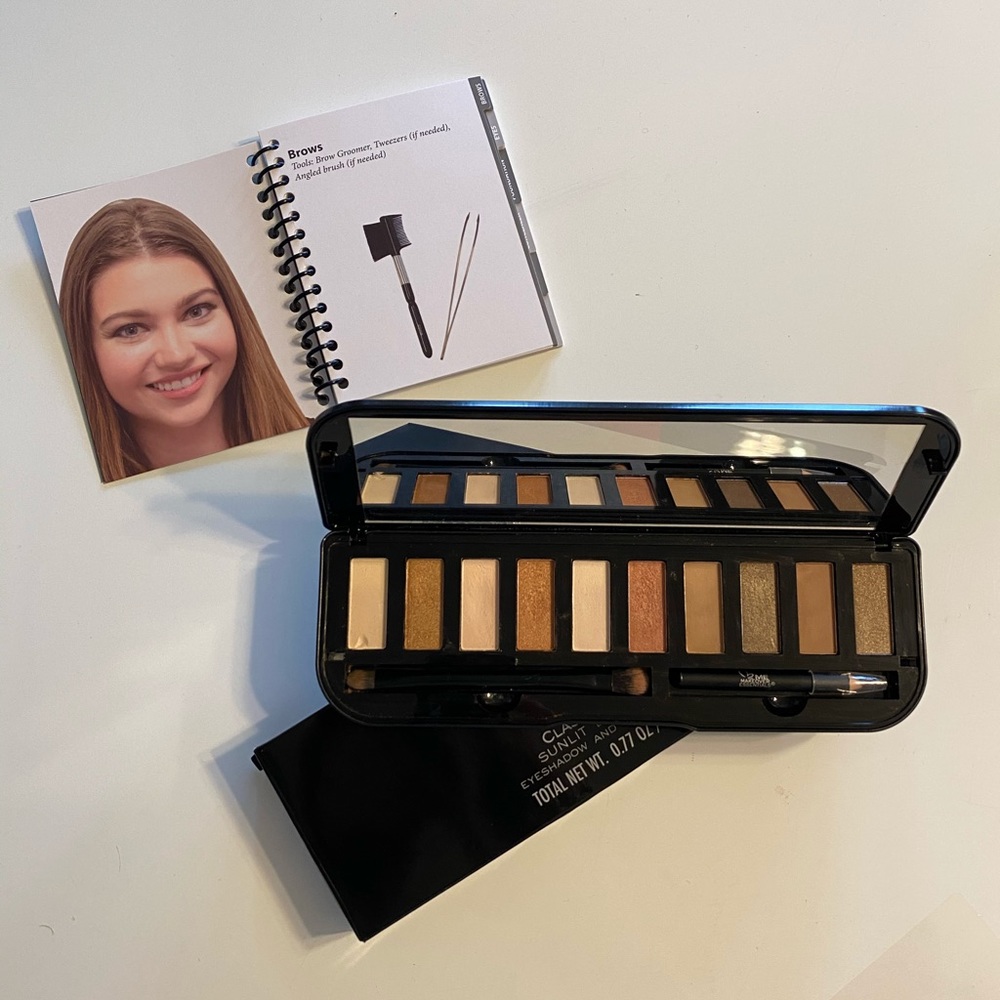 Nude eye shadow palette makeover essentials